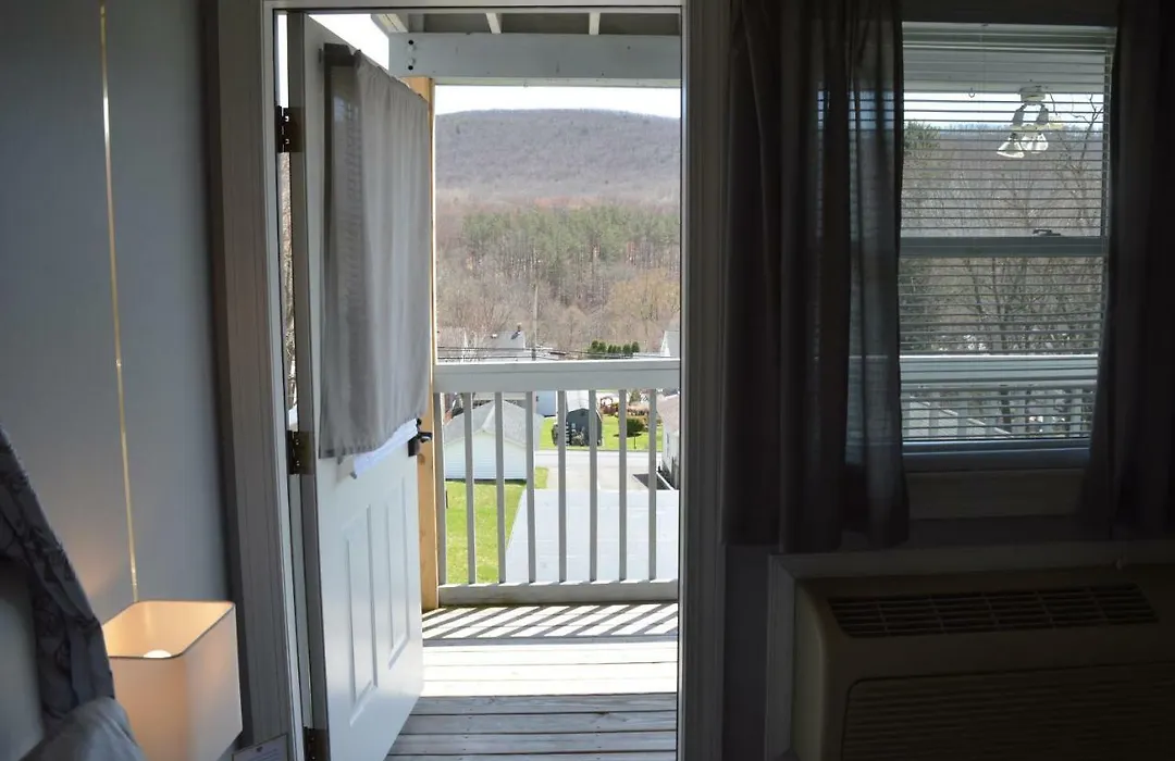 Mountain View Suites-1